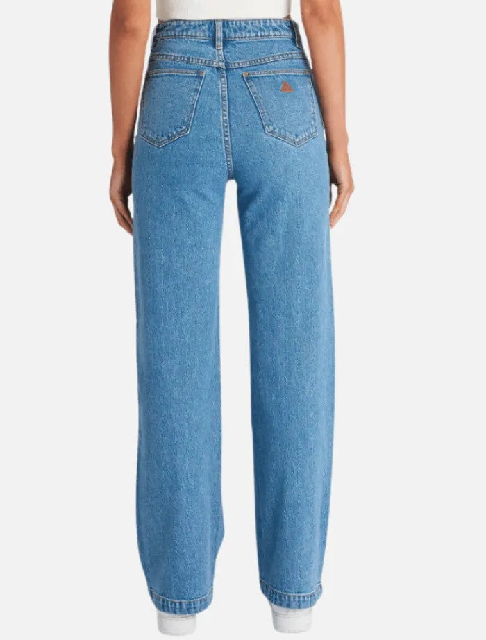 a__high_and_wide__debbie_1.webp Abrand A 94 High and Wide - Debbie< Casual Dresses | Denim