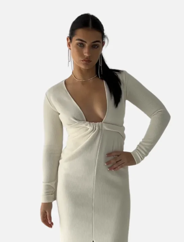 One Fell Swoop Alexis Maxi - Powder Knit< Long Sleeve Dresses | Midi Dresses