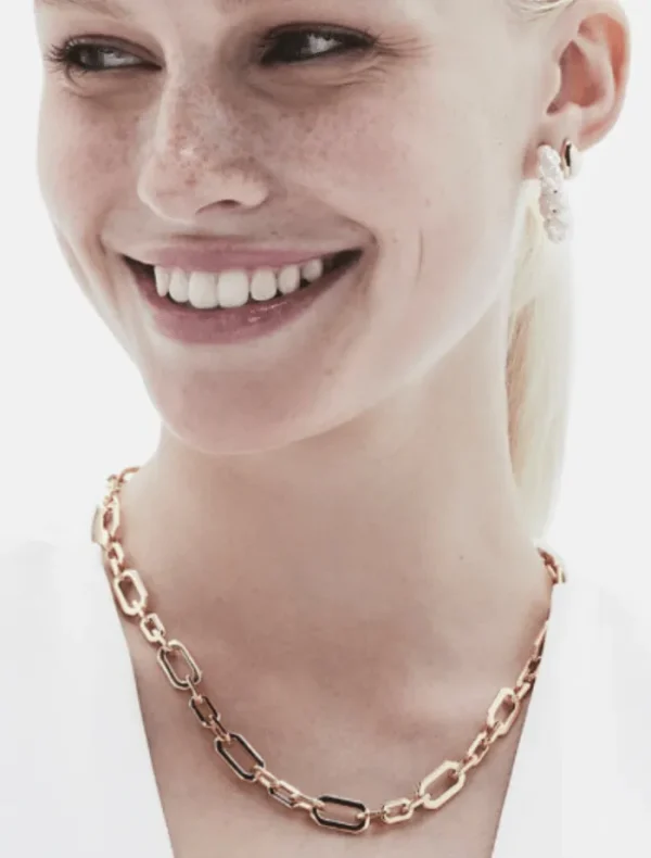 Jolie and Deen Ayla Hoops - Gold< Earrings
