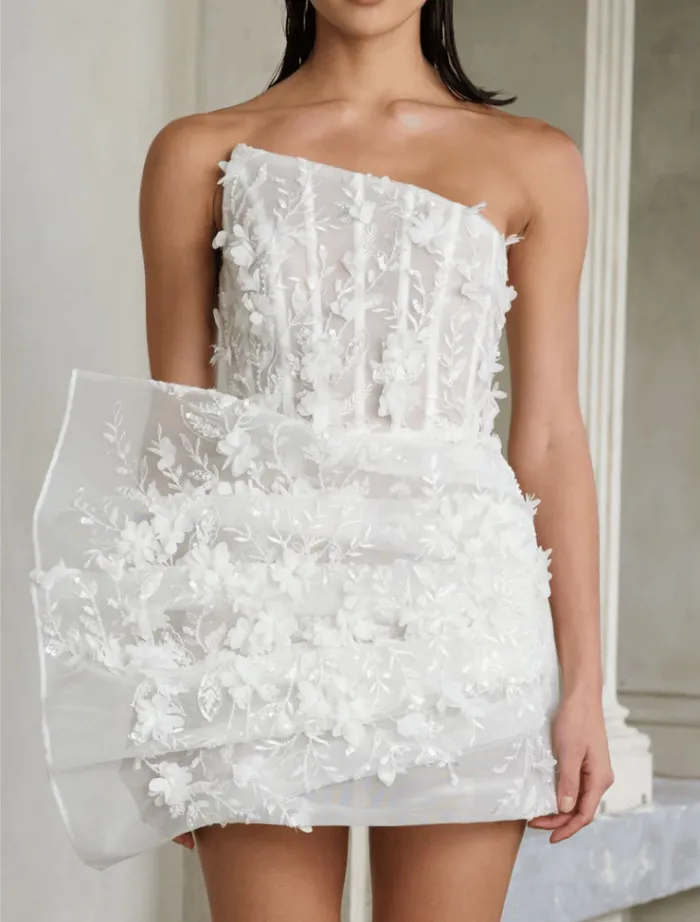 azaria_dress__white_2.webp Eliya The Label Azaria Dress - White< Mini Dresses | Midi Dresses