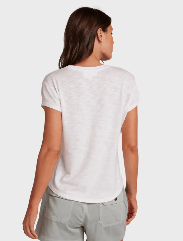 baby_crew_tee__white_2.webp Bella Dahl Baby Crew Tee - White< Shirts | Tops