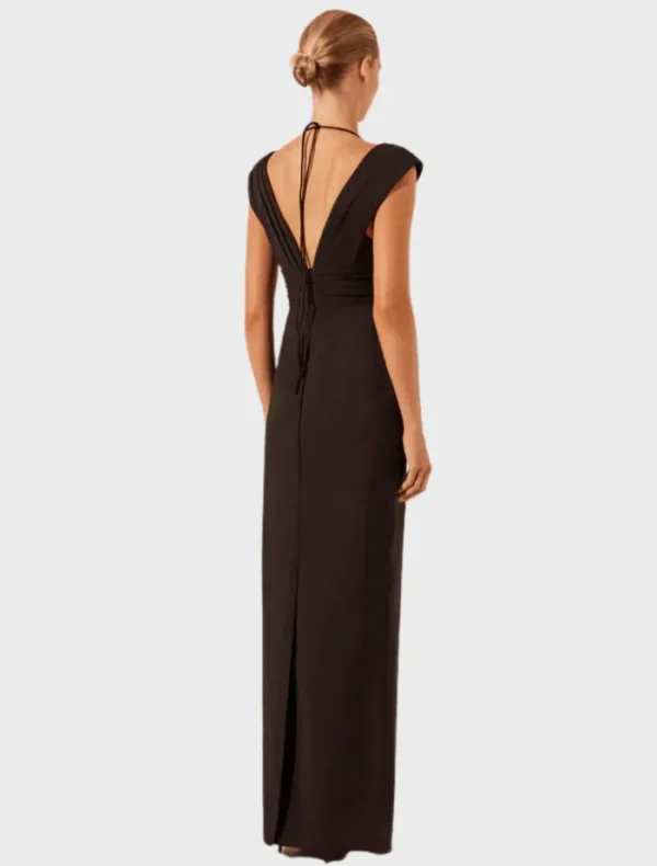 Shona Joy Cross Front Ruched Maxi Dress - Black< Midi Dresses | Skirts