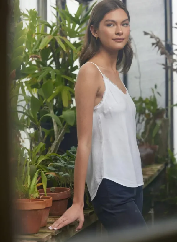 Bella Dahl Frayed Cami - White< Shirts | Tops