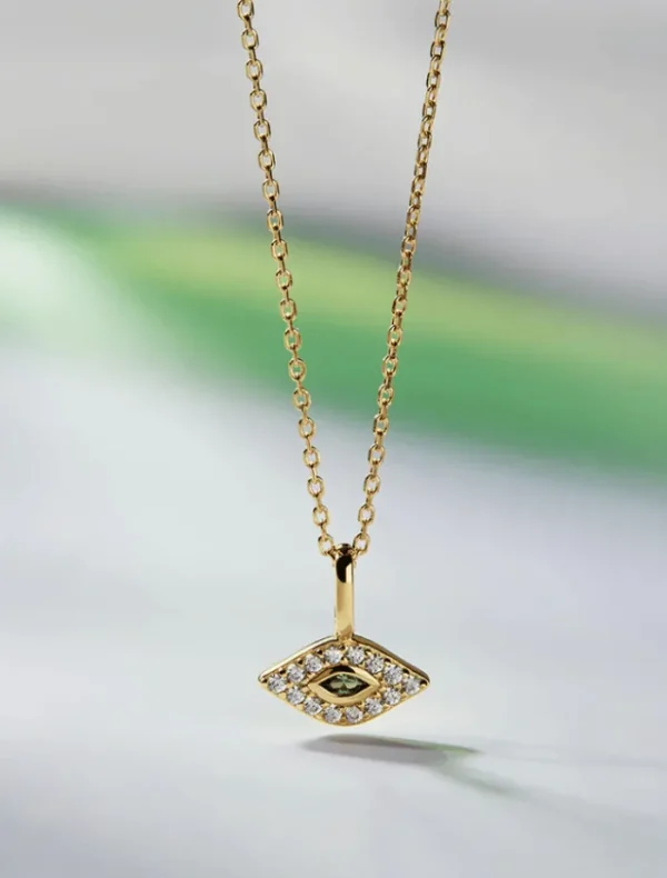 Jolie and Deen Junko Necklace - Gold< Necklaces