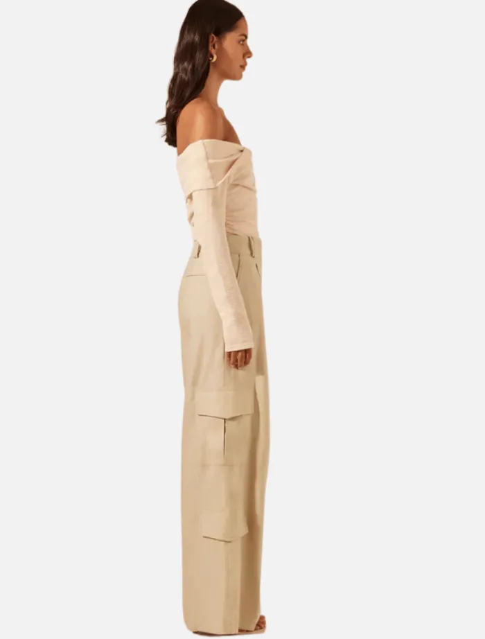 kasbah_slouch_cargo_pant__3.webp Shona Joy Kasbah Slouch Cargo Pant - Oyster< Pants