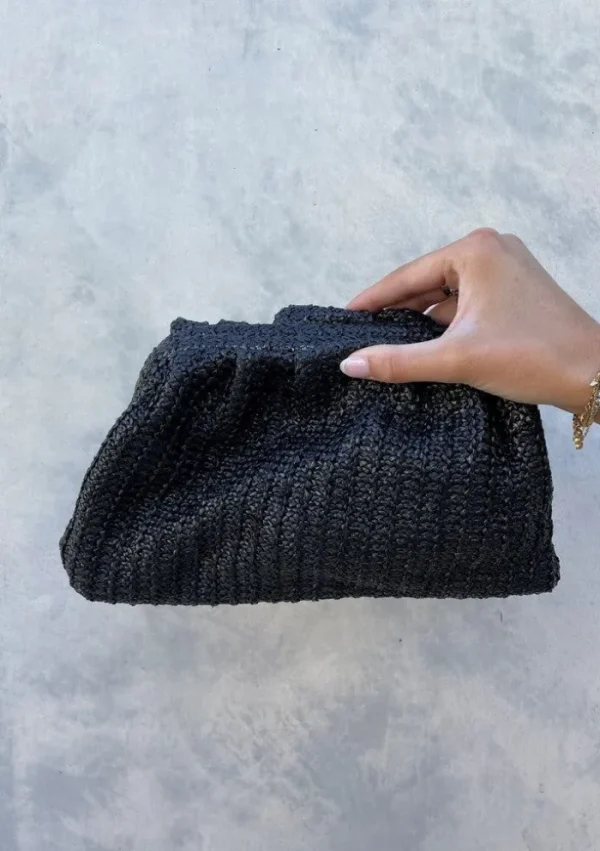 Angelswhisper Lana Straw Clutch - Black< Bags