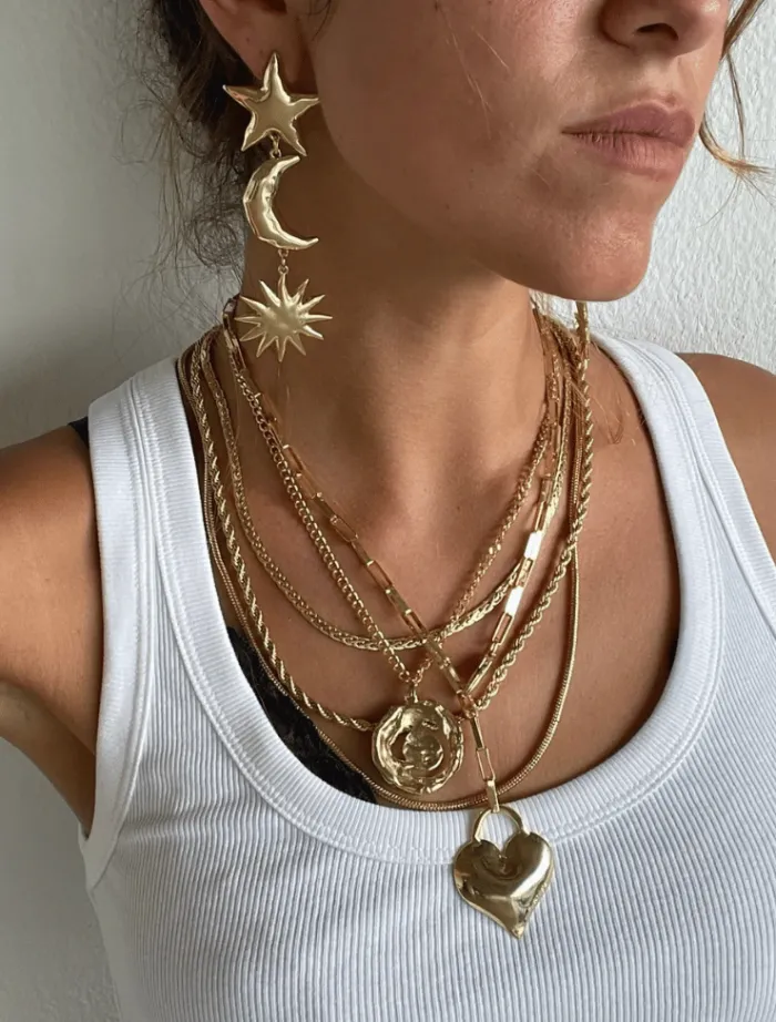 let_me_go_necklace__gold_3.webp Susmie’s Let Me Go Necklace - Gold< Skirts