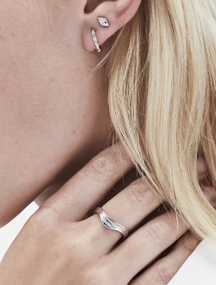 paulina_ring_silver_1.webp Jolie and Deen Paulina Ring -Silver< Rings
