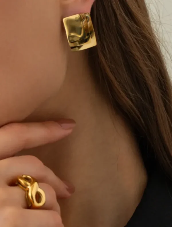 Insurge Clothing Tyka Studs - Silver< Earrings