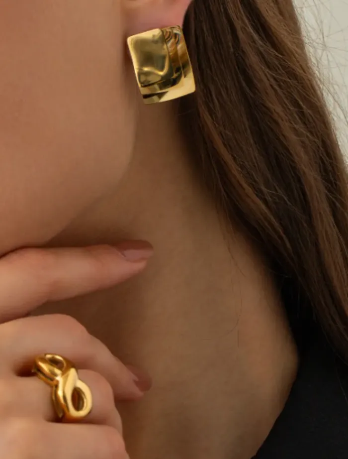 tyka_studs__silver_2.webp Insurge Clothing Tyka Studs - Silver< Earrings