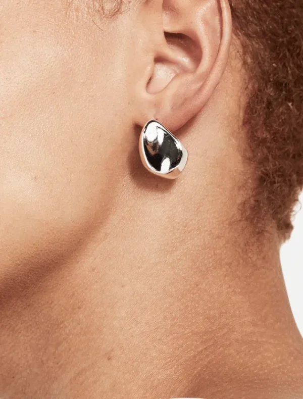 Jolie and Deen Zendaya Earrings - Silver< Earrings